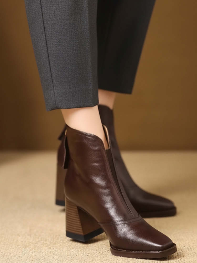 Ovelle | Stylish Leather Boots