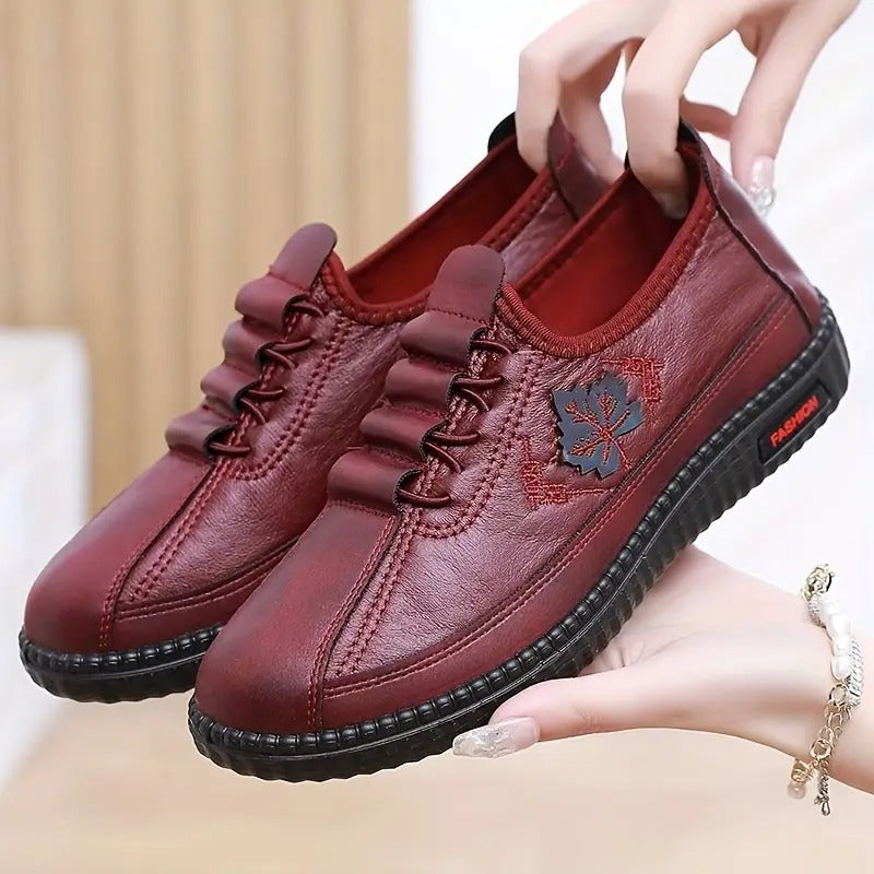 Apple – Women's Leather Orthopedic Shoes